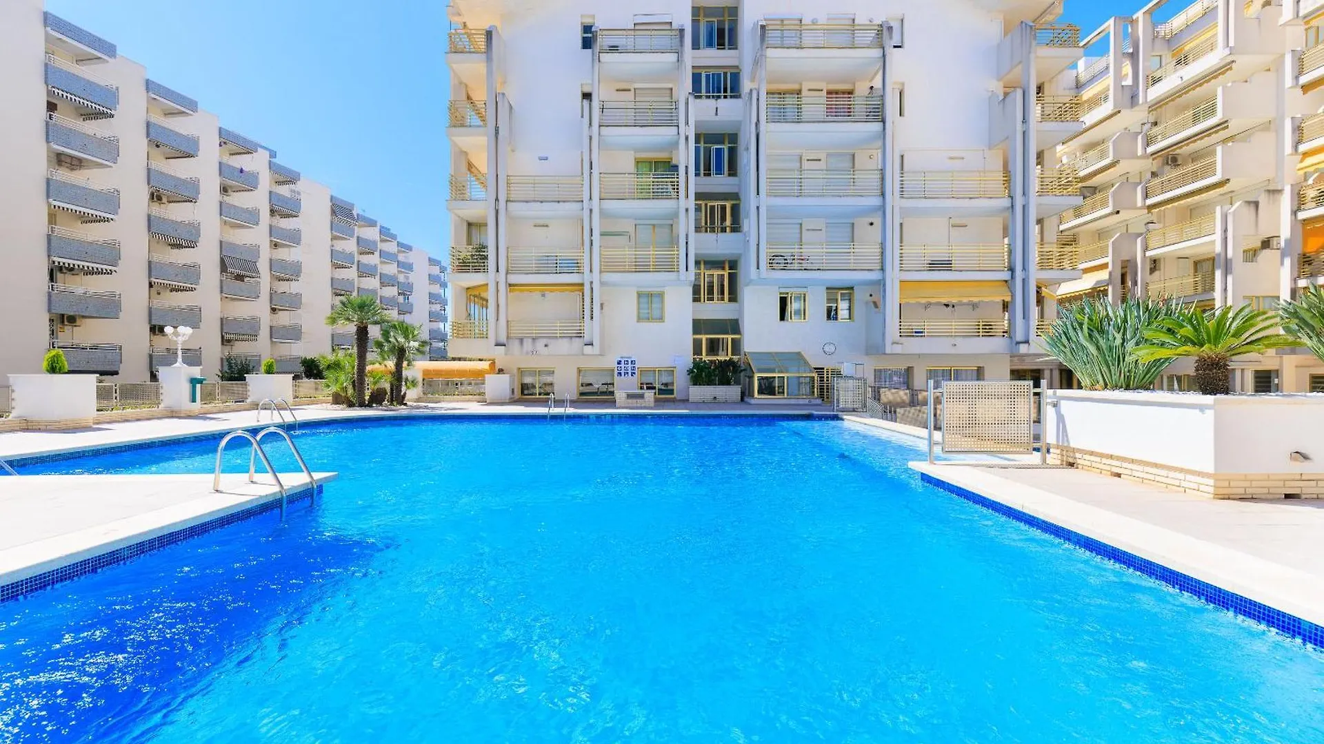 Prime Location Penthouse With Stunning Sea Views Apartment Salou Spain