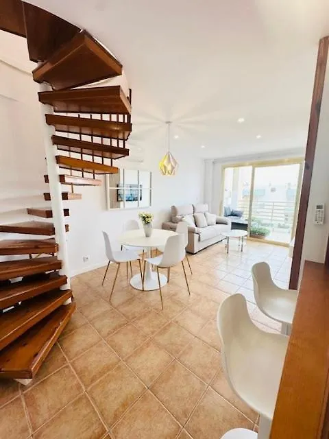 Prime Location Penthouse With Stunning Sea Views Apartment Salou