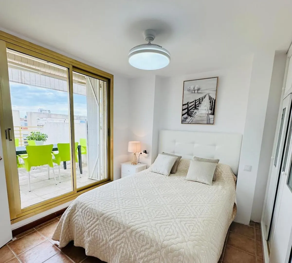 Prime Location Penthouse With Stunning Sea Views Apartment Salou