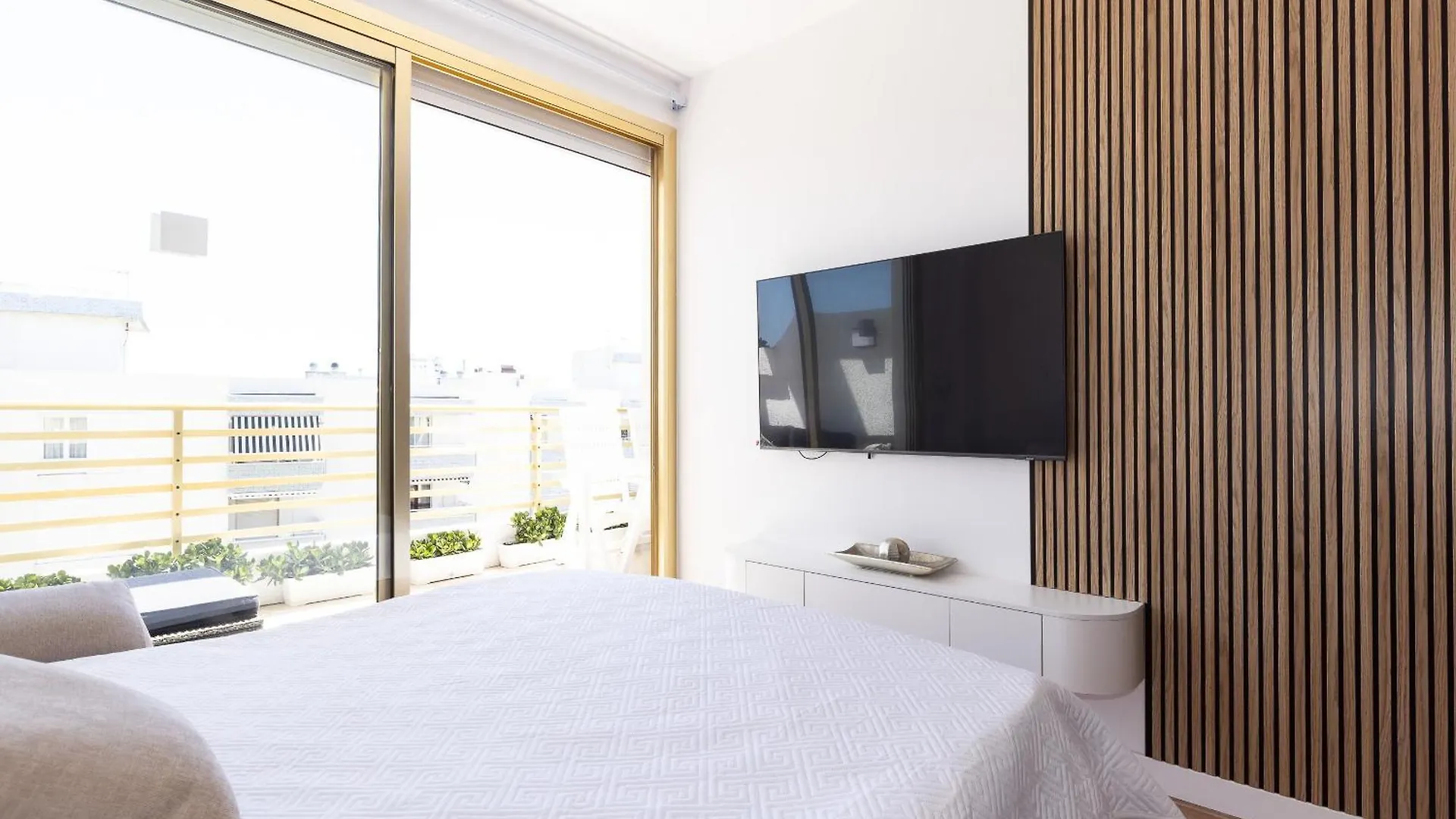 Prime Location Penthouse With Stunning Sea Views Apartment Salou